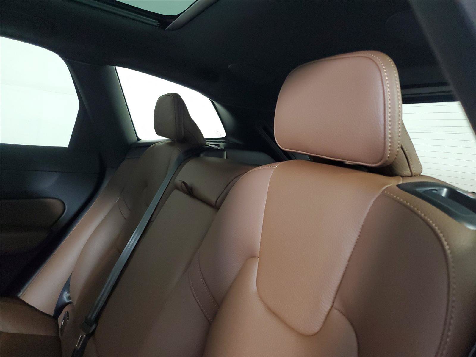 Certified 2023 Volvo XC60 B5 Plus w/ Climate Package FWD image 10