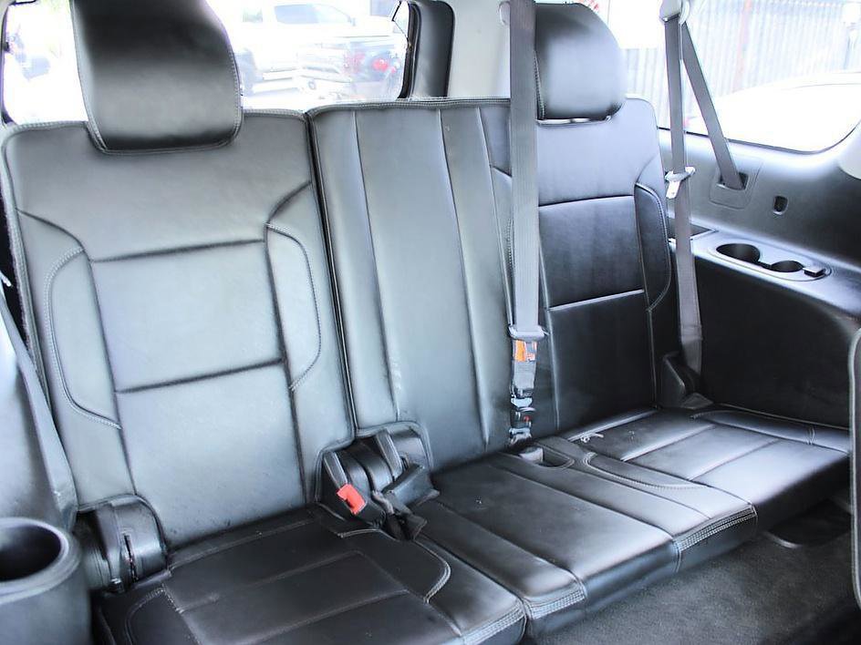 Used 2016 GMC Yukon XL Denali image 22