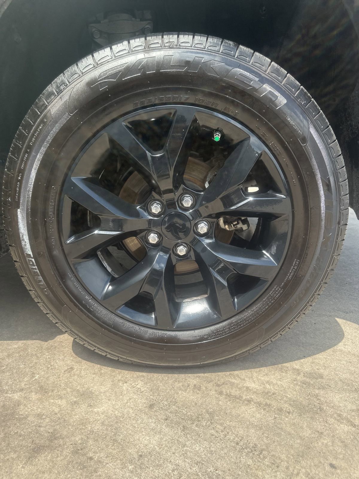 Used 2022 Toyota RAV4 LE FWD image 26