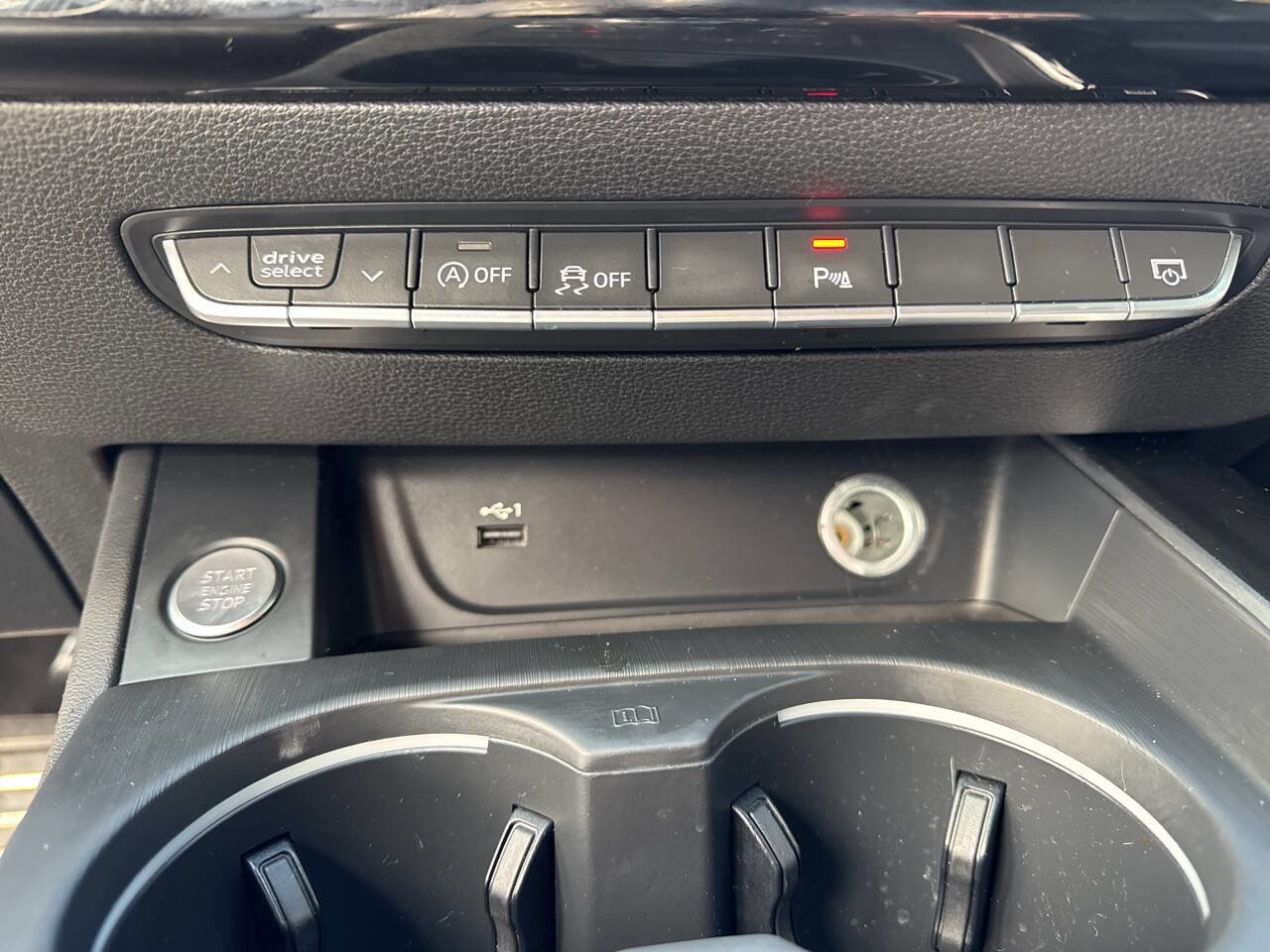 Used 2018 Audi A4 2.0T Premium Plus w/ Premium Plus Package image 22