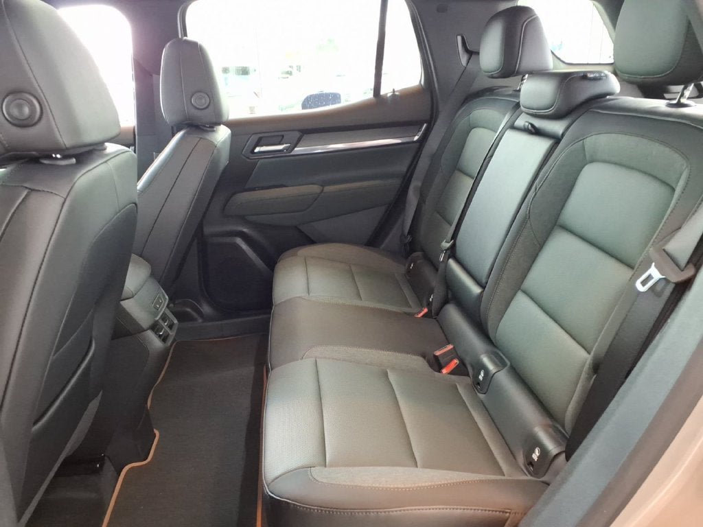 New 2026 GMC Terrain AT4 w/ Convenience Package III AWD/4WD image 14