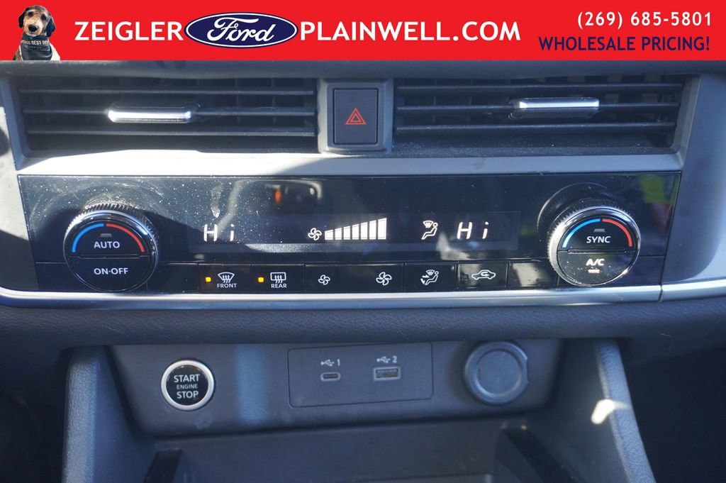 Used 2023 Nissan Rogue SV image 19