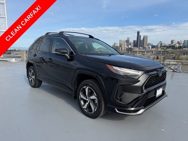 Used 2022 Toyota RAV4 SE w/ Weather & Moonroof Package AWD/4WD image 1