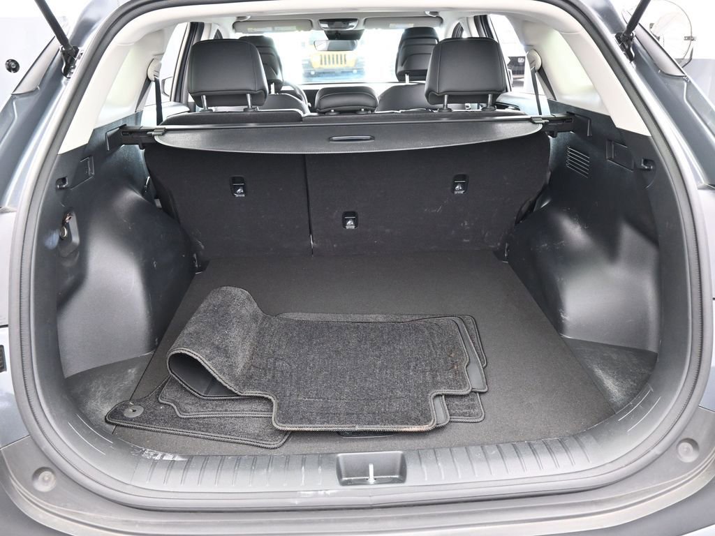 Used 2024 Kia Sportage EX image 32