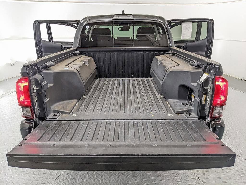 Used 2021 Toyota Tacoma SR5 w/ Trail Edition AWD/4WD image 7