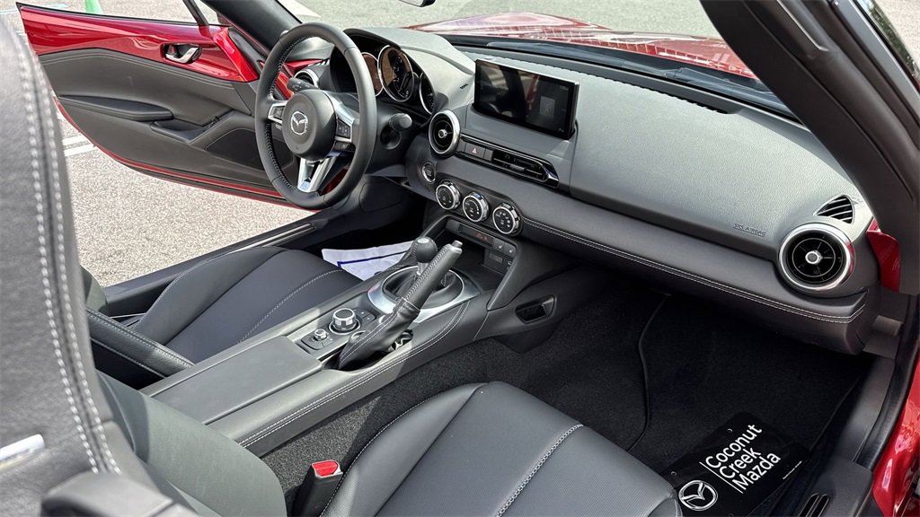 New 2025 MAZDA MX-5 Miata Grand Touring image 36