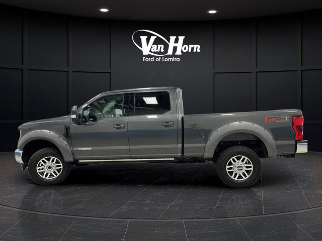 Used 2019 Ford F350 Lariat w/ Lariat Ultimate Package AWD/4WD image 4