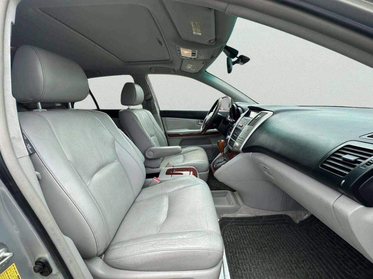 Used 2004 Lexus RX 330 AWD w/ Premium Pkg image 22