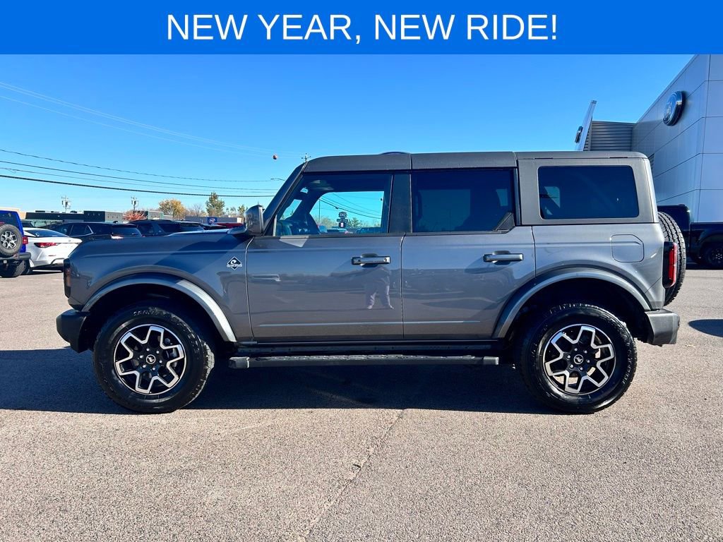 Used 2024 Ford Bronco Outer Banks image 3