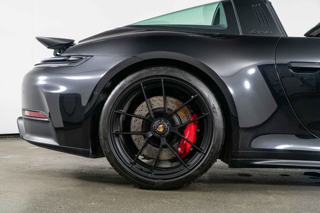 Used 2025 Porsche 911 Targa 4 GTS image 10