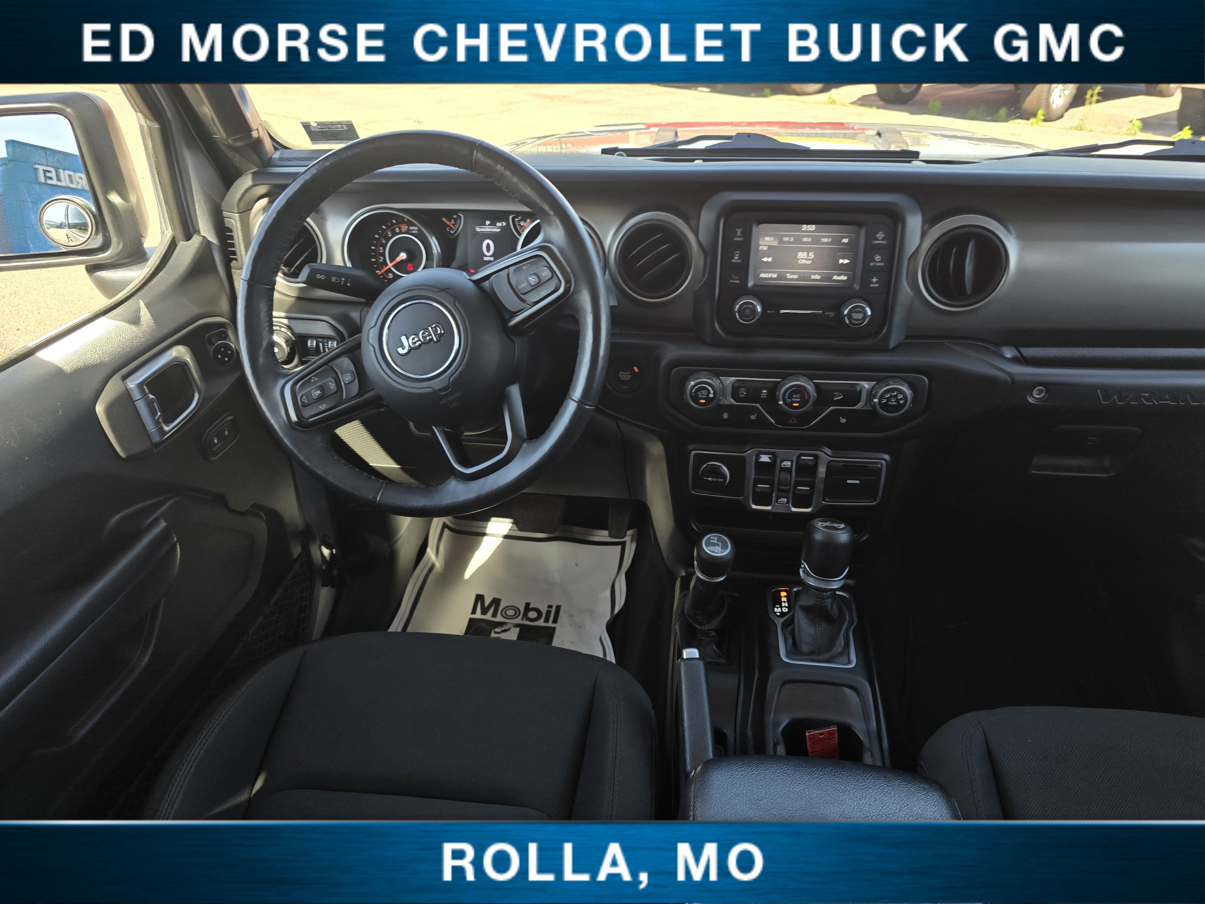 Used 2018 Jeep Wrangler Unlimited Sport S AWD/4WD image 25