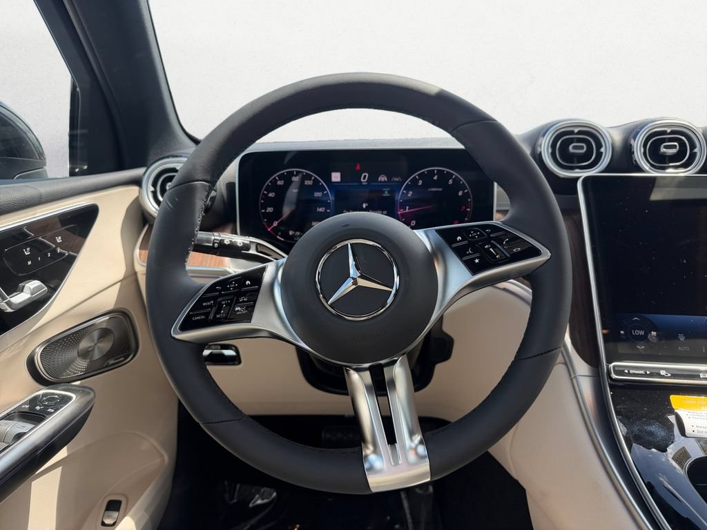 New 2026 Mercedes-Benz GLC 300 image 12