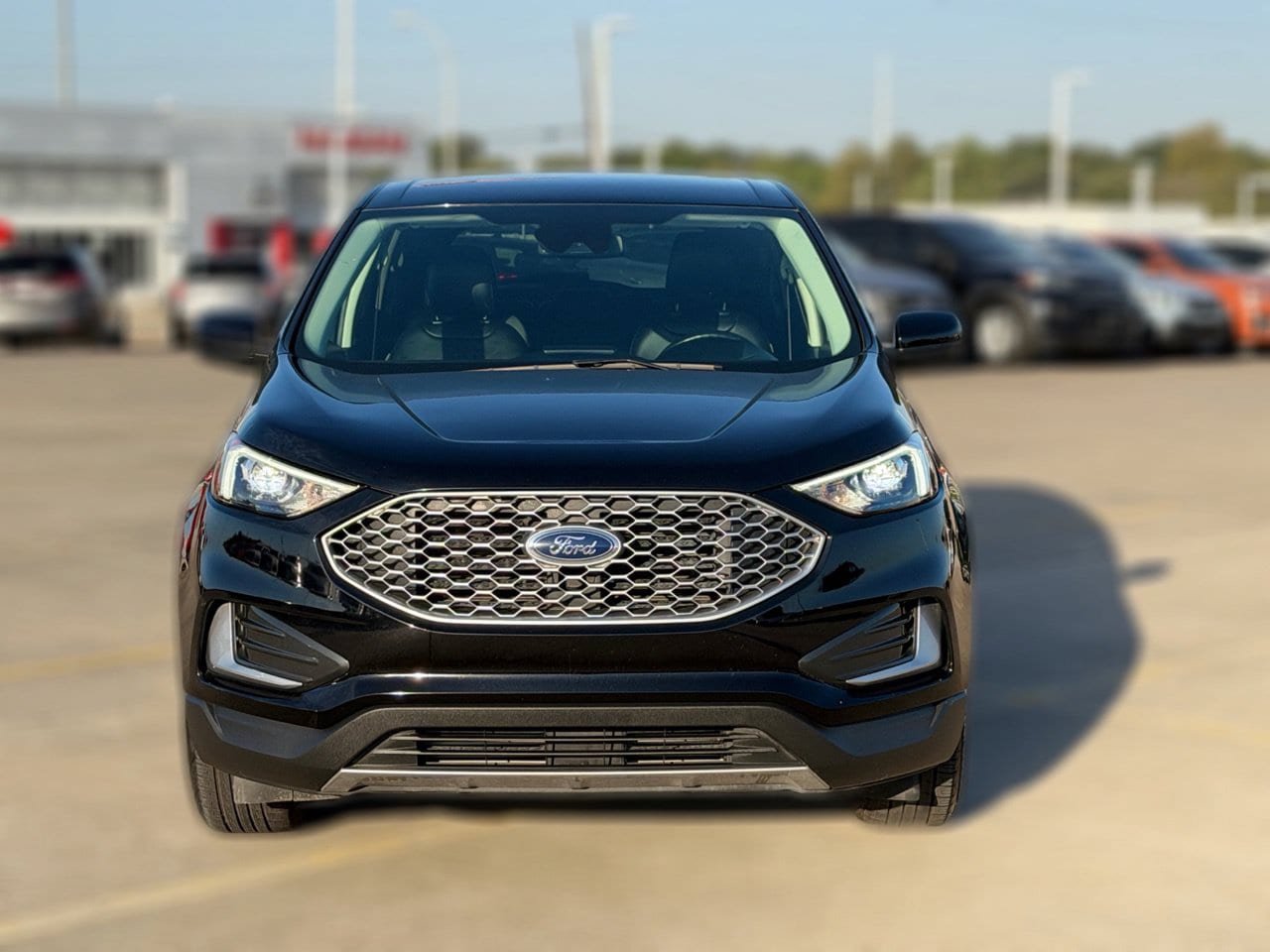 Used 2024 Ford Edge SEL AWD/4WD image 3