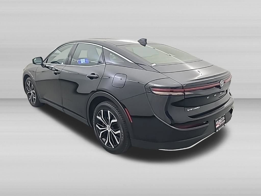 Used 2024 Toyota Crown Limited image 7