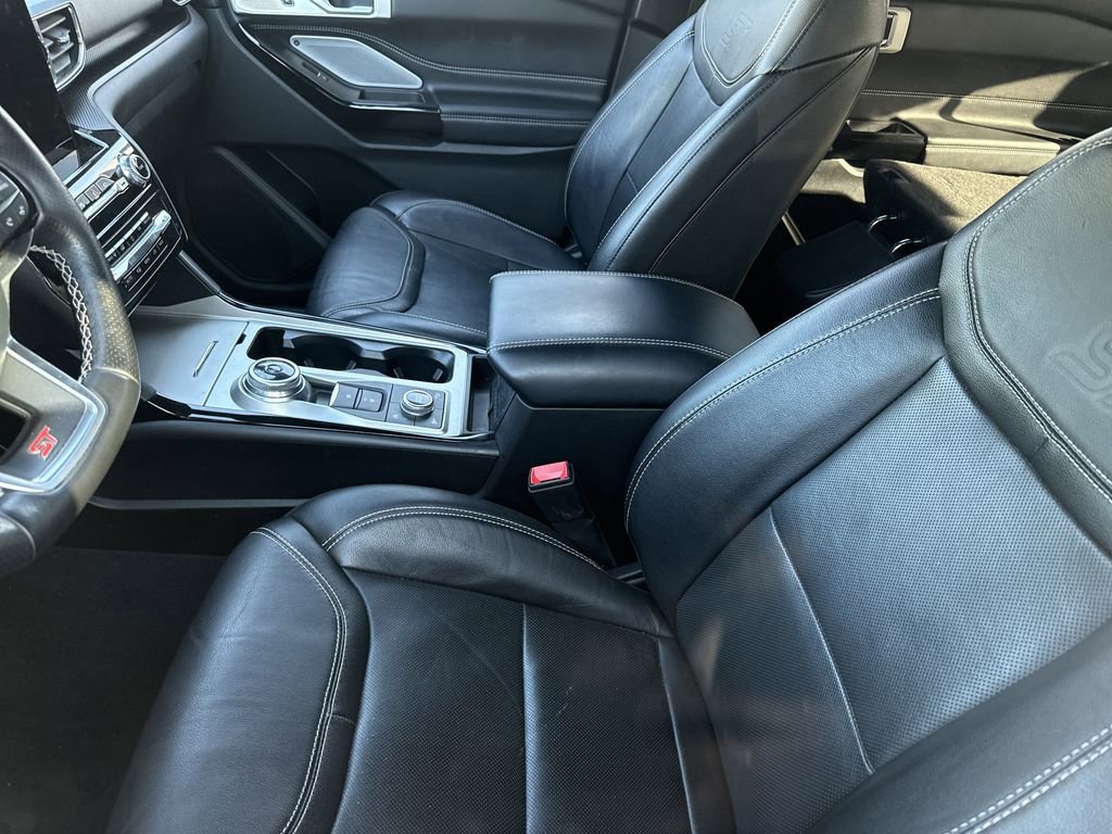 Used 2022 Ford Explorer ST w/ Equipment Group 401A AWD/4WD image 12