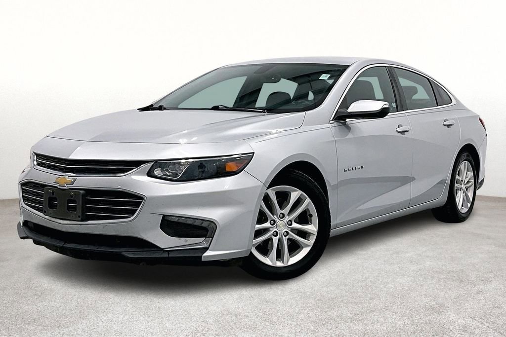 Used 2018 Chevrolet Malibu LT w/ Leather Package image 14