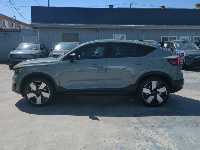 Certified 2023 Volvo C40 P8 Recharge Ultimate AWD/4WD image 6