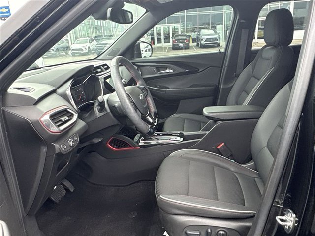 Certified 2023 Chevrolet TrailBlazer RS w/ Convenience Package FWD image 18
