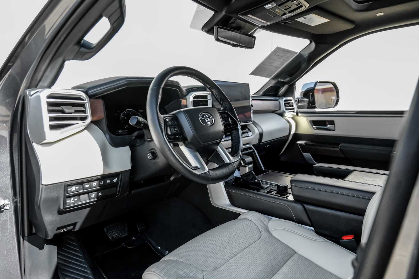 Used 2024 Toyota Tundra 1794 Edition image 3