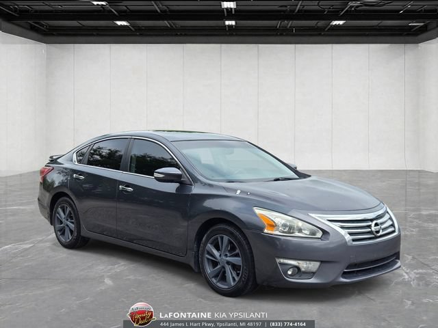 Used 2013 Nissan Altima 2.5 SL w/ Technology Pkg FWD image 7