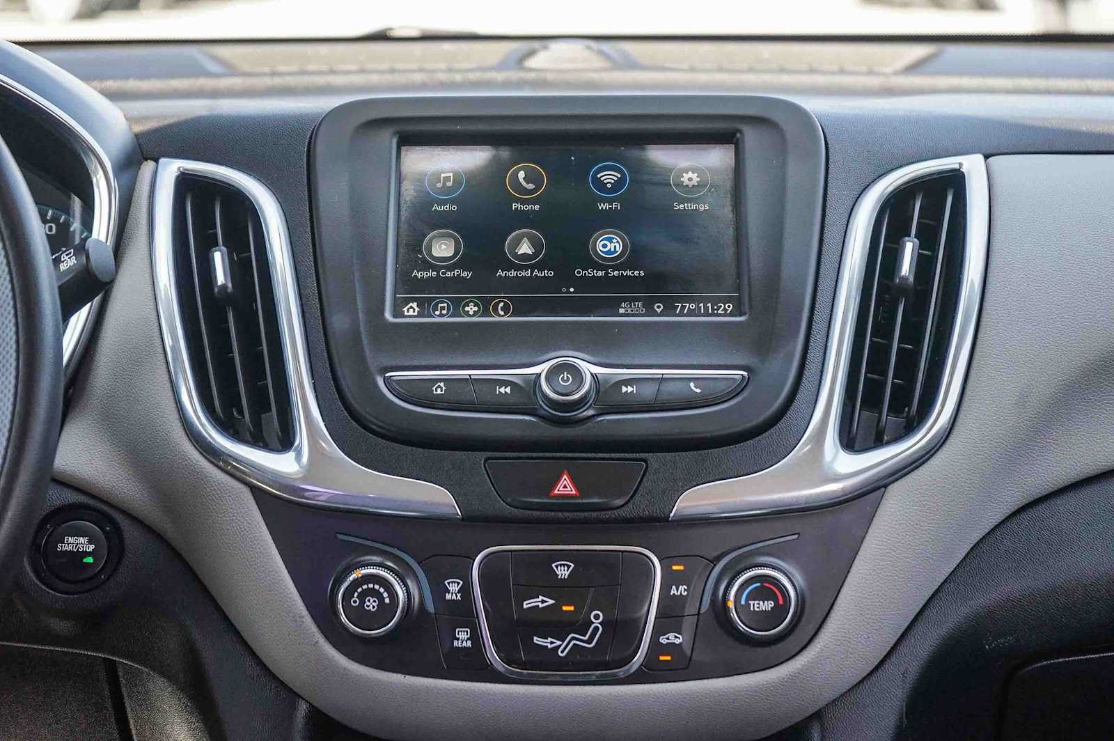 Used 2019 Chevrolet Equinox LS FWD image 14