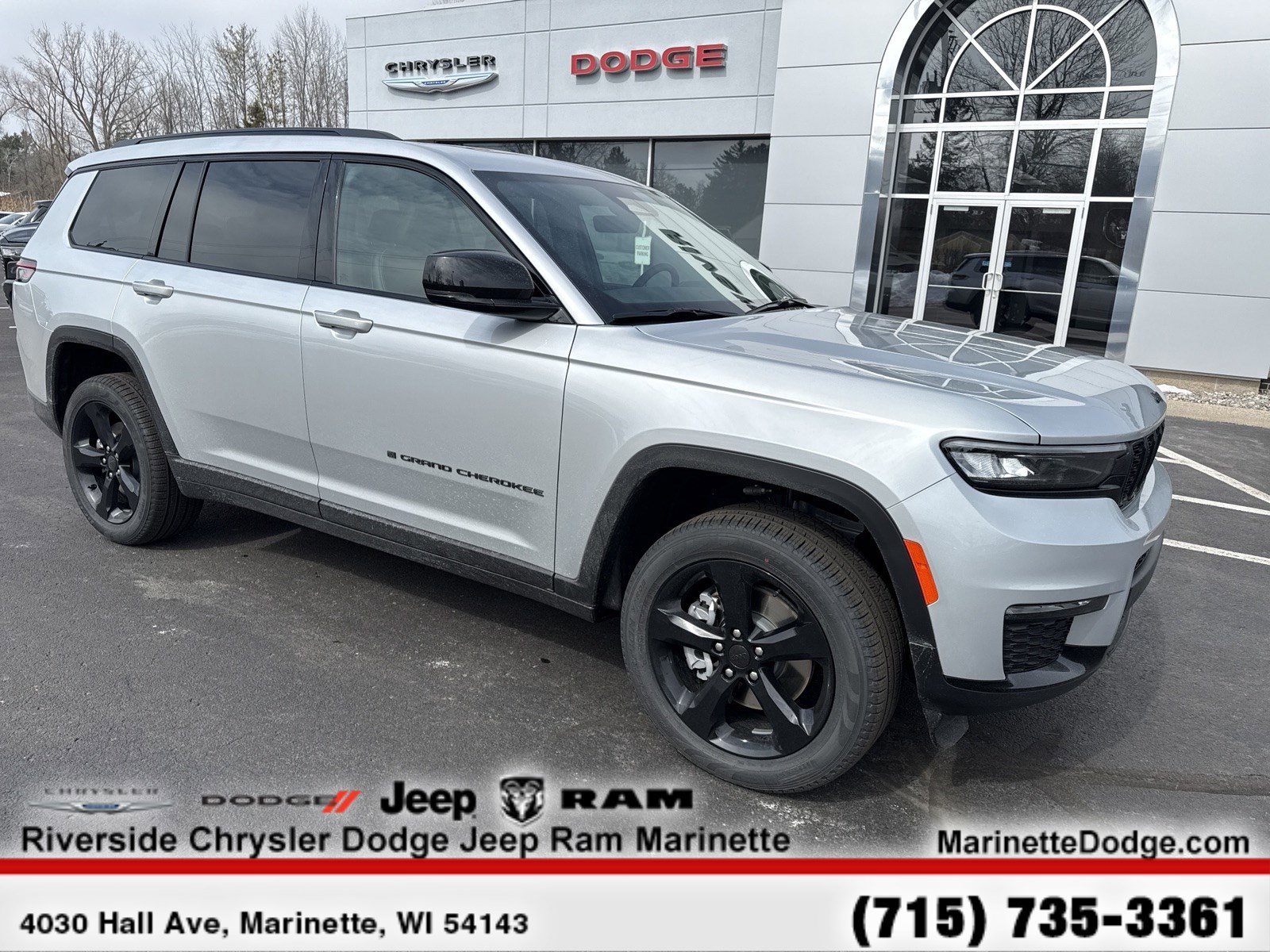 New 2025 Jeep Grand Cherokee L Limited w/ Black Appearance Package image 2