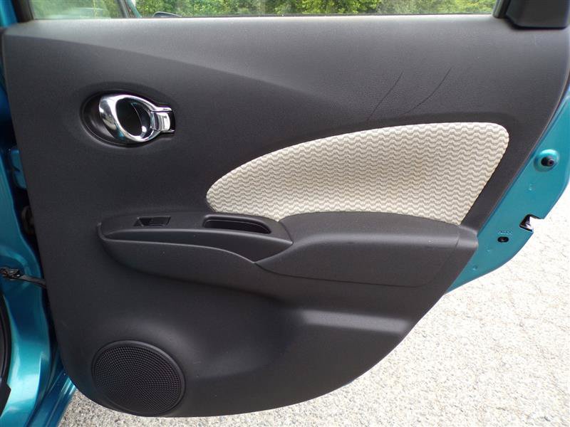 Used 2014 Nissan Versa Note SV FWD image 23