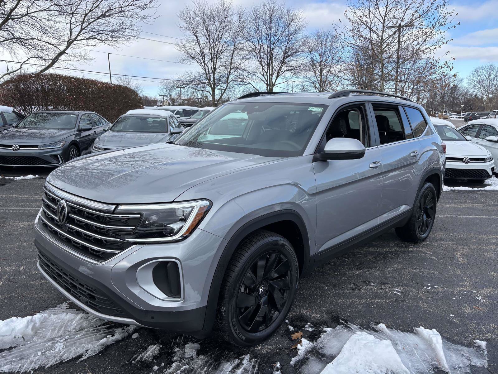 New 2026 Volkswagen Atlas SE AWD/4WD image 3