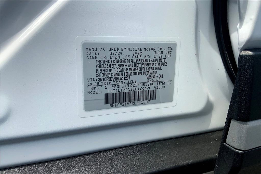 Used 2024 Nissan Kicks SR w/ SR Premium Package image 14