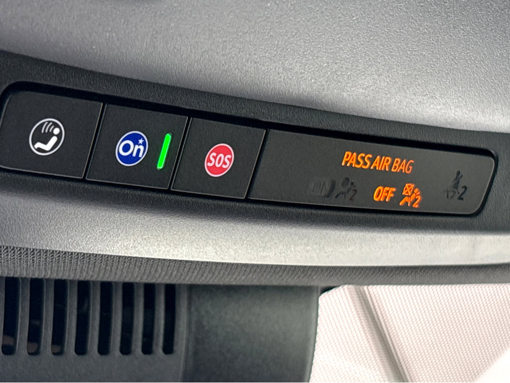 Used 2025 Chevrolet Tahoe LS RWD image 30