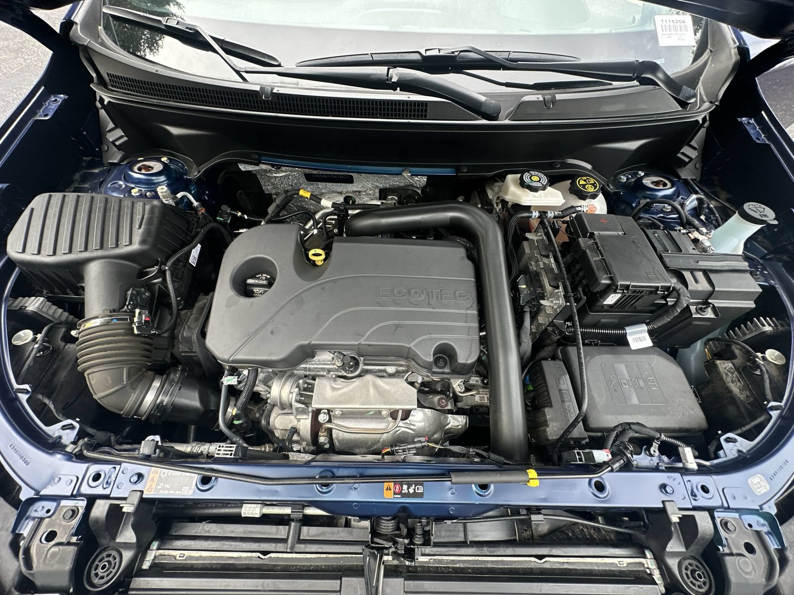 Used 2023 Chevrolet Equinox RS FWD image 33