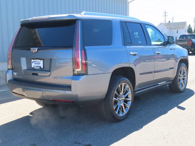 Used 2020 Cadillac Escalade Premium Luxury AWD/4WD image 3