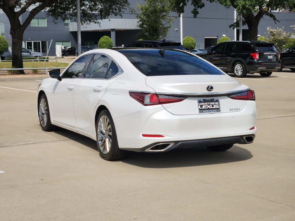 Used 2019 Lexus ES 350 Ultra Luxury w/ Accessory Package 2 FWD image 5