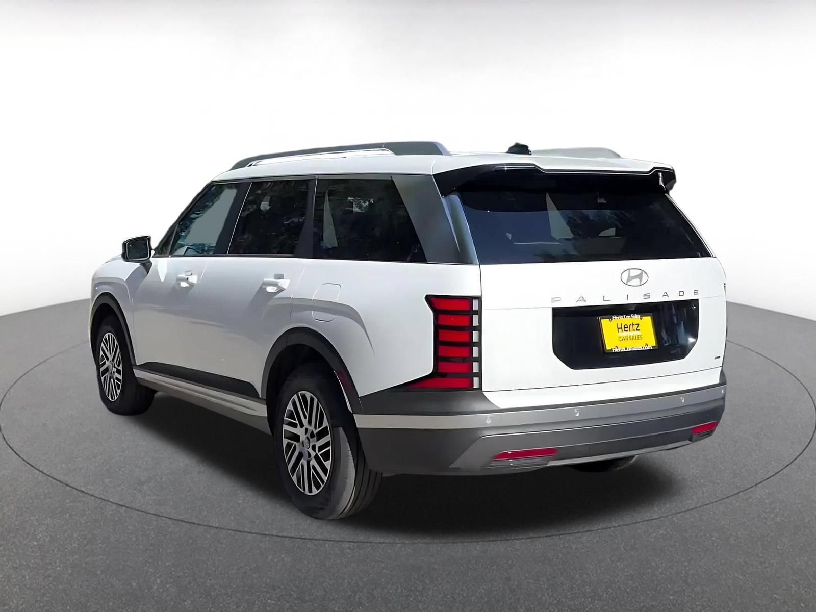 Used 2026 Hyundai Palisade SEL AWD/4WD image 11
