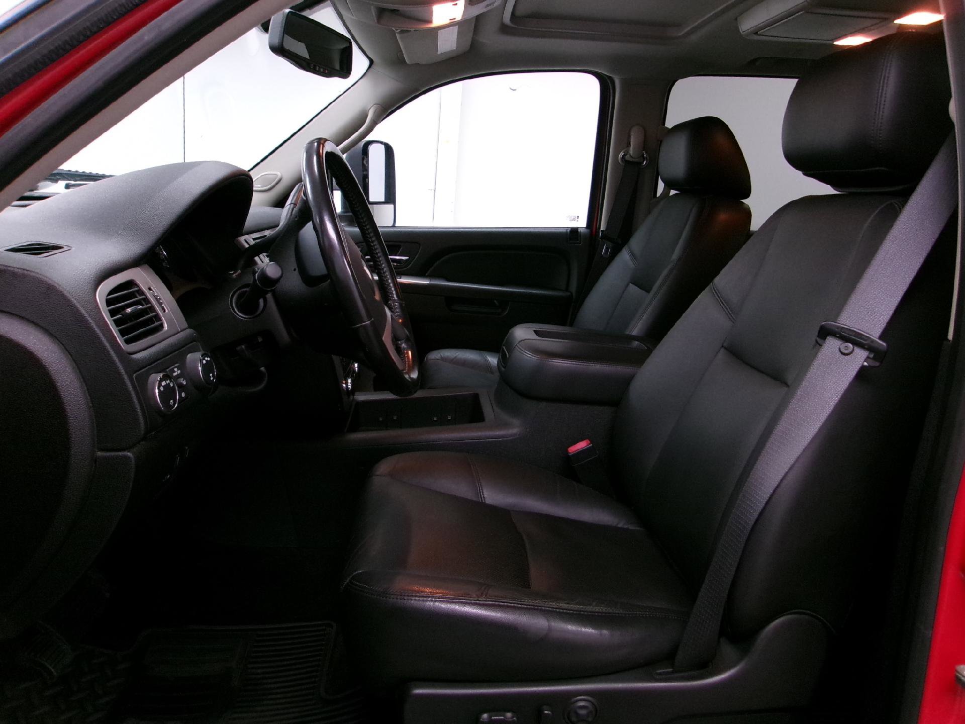 Used 2012 Chevrolet Silverado 3500 LTZ w/ LTZ Plus Package image 9