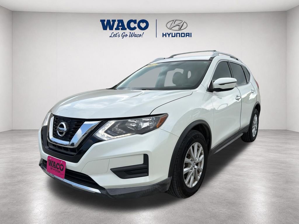 Used 2017 Nissan Rogue SV