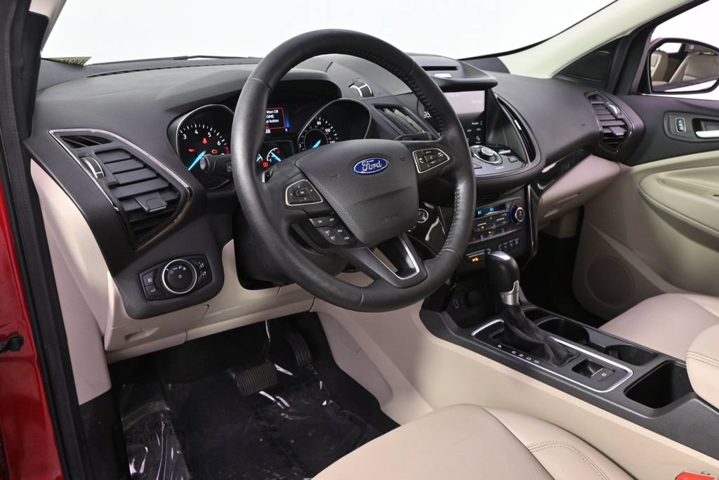 Used 2017 Ford Escape Titanium w/ Equipment Group 301A AWD/4WD image 12