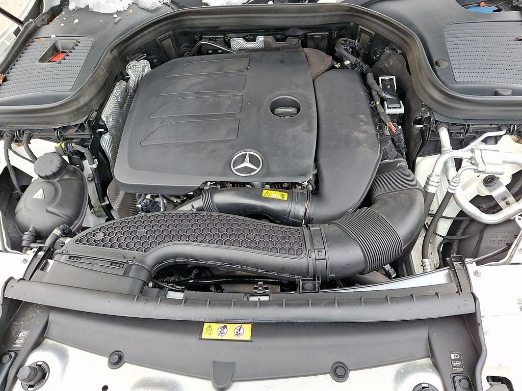 Used 2022 Mercedes-Benz GLC 300 GLC 300 image 28