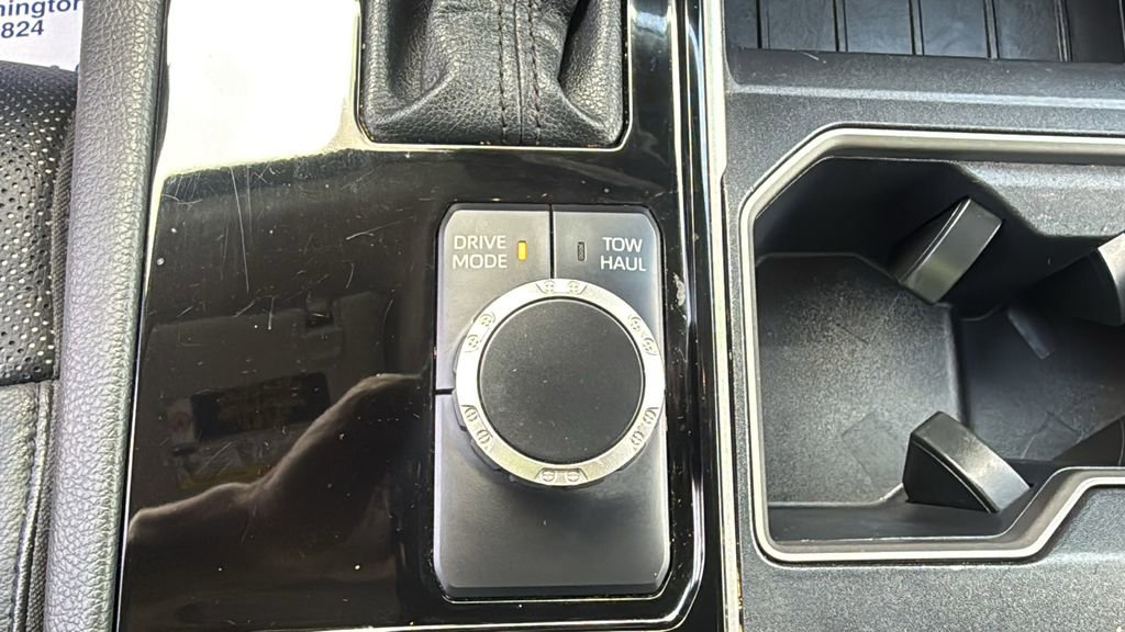 Used 2022 Toyota Tundra Limited image 23