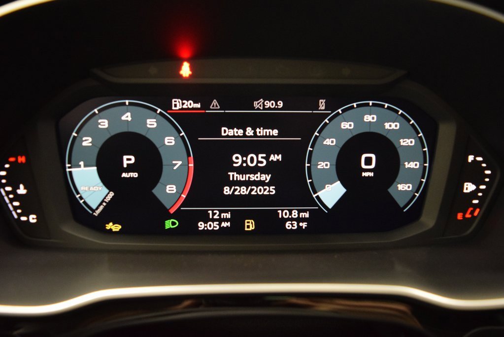 New 2025 Audi Q3 2.0T Premium Plus image 9