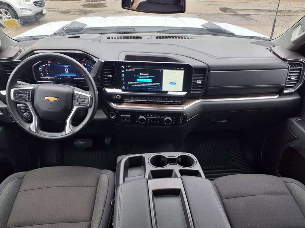 Used 2025 Chevrolet Silverado 2500 LT w/ Safety Package image 3