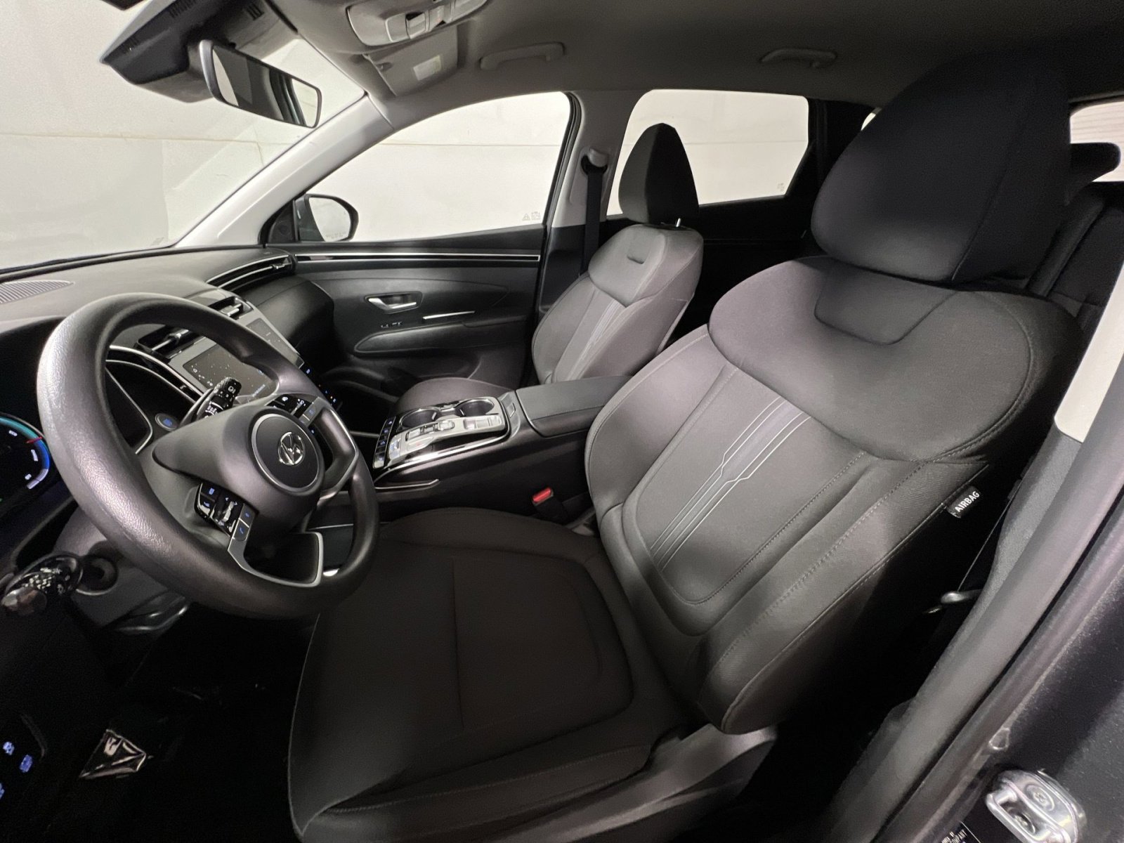 Used 2024 Hyundai Tucson Blue image 13