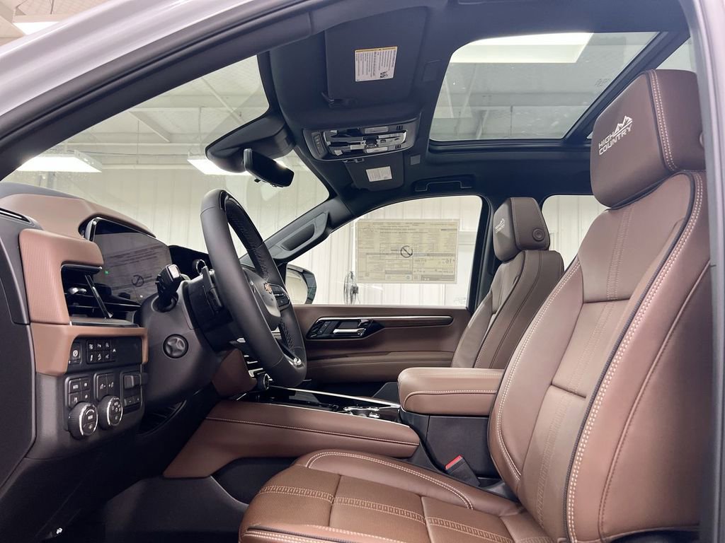 New 2026 Chevrolet Suburban High Country image 20