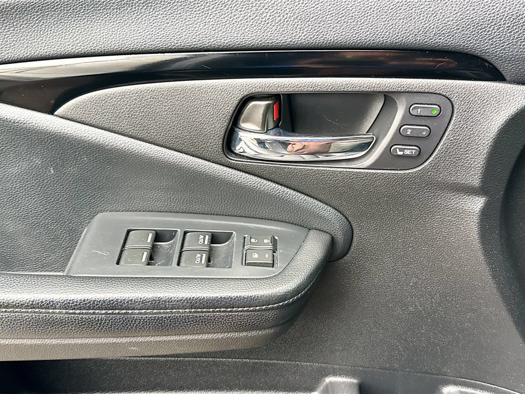 Used 2020 Honda Passport Touring image 19