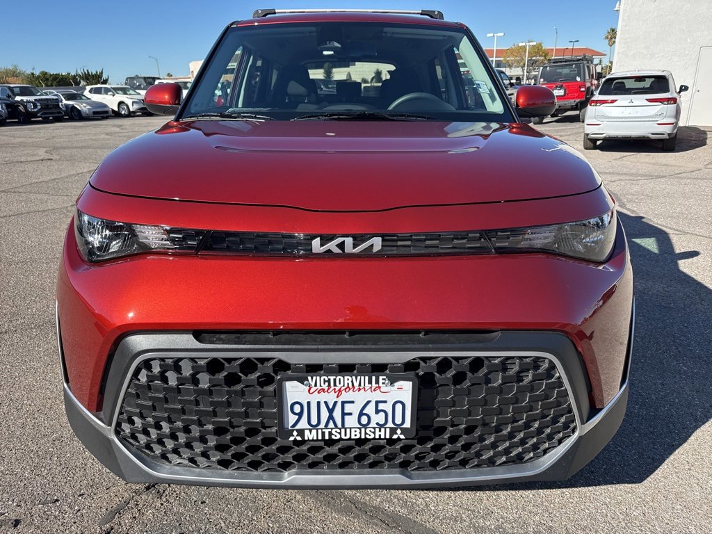 Used 2025 Kia Soul S image 2