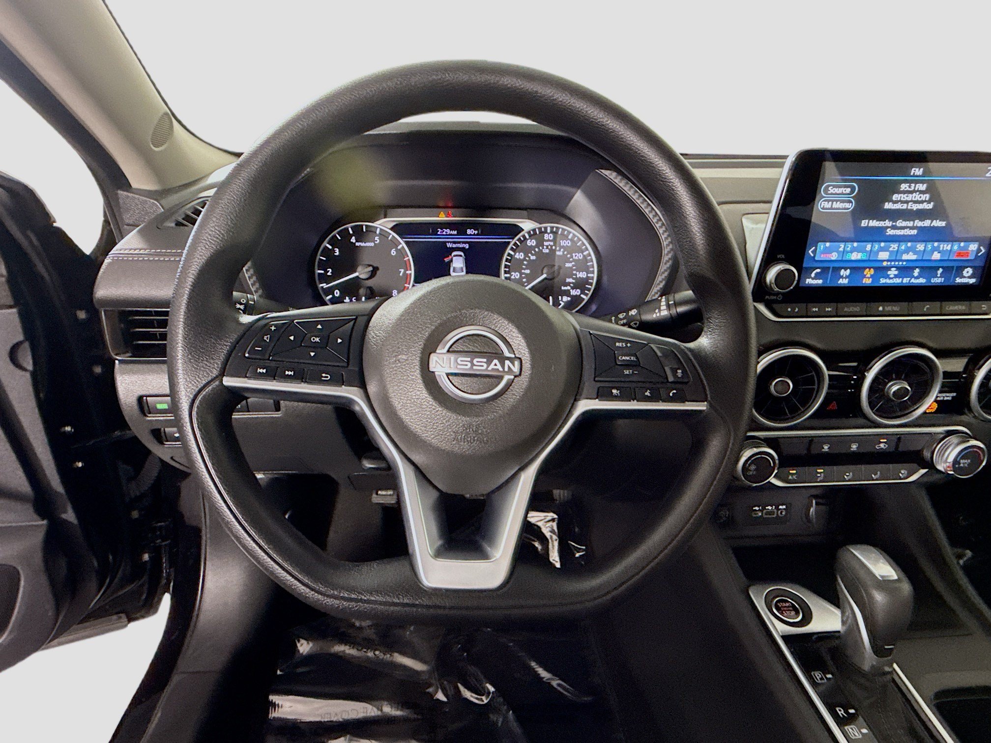Used 2025 Nissan Sentra SV FWD image 13