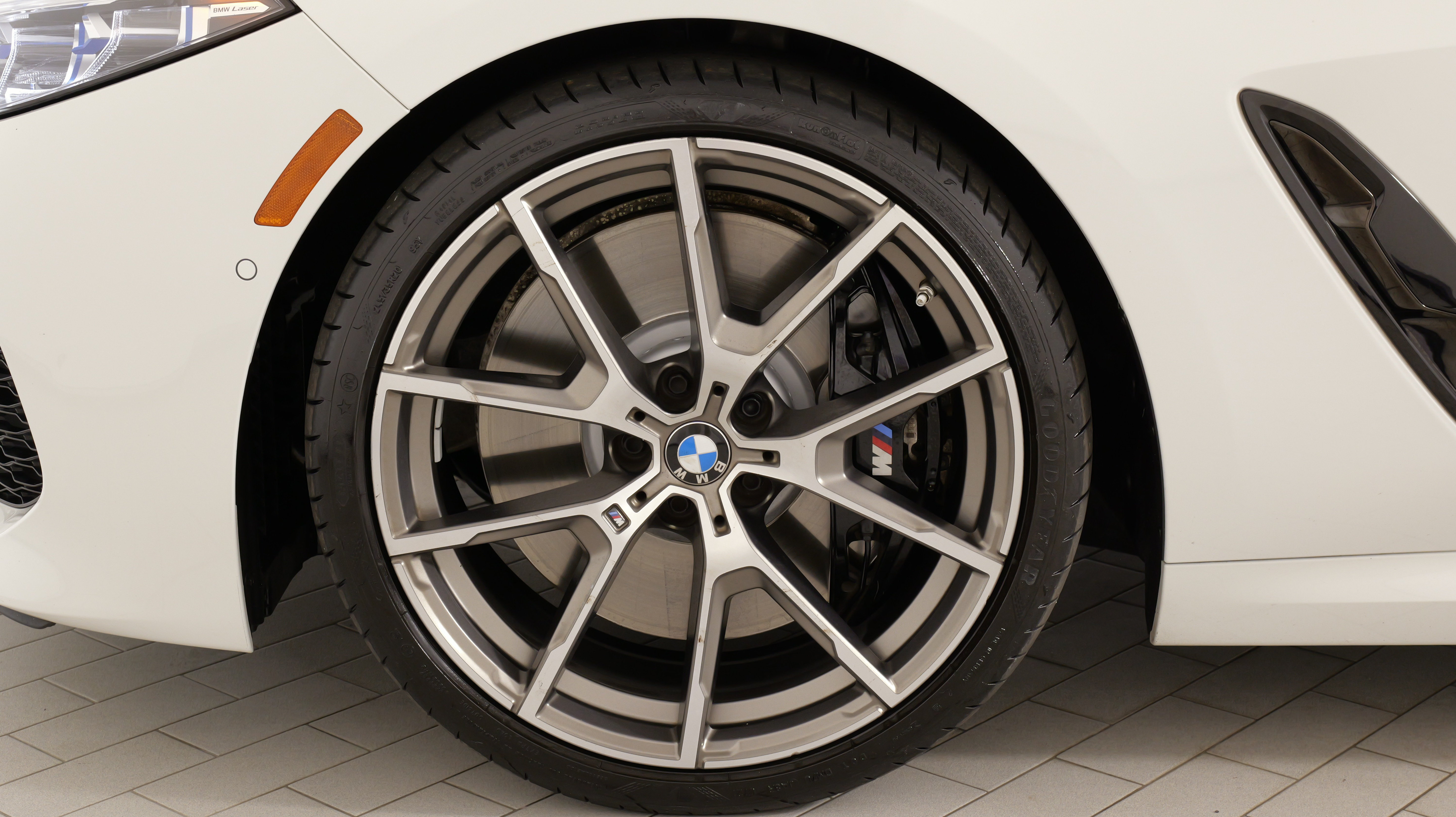 Used 2022 BMW M850i xDrive Convertible AWD/4WD image 59