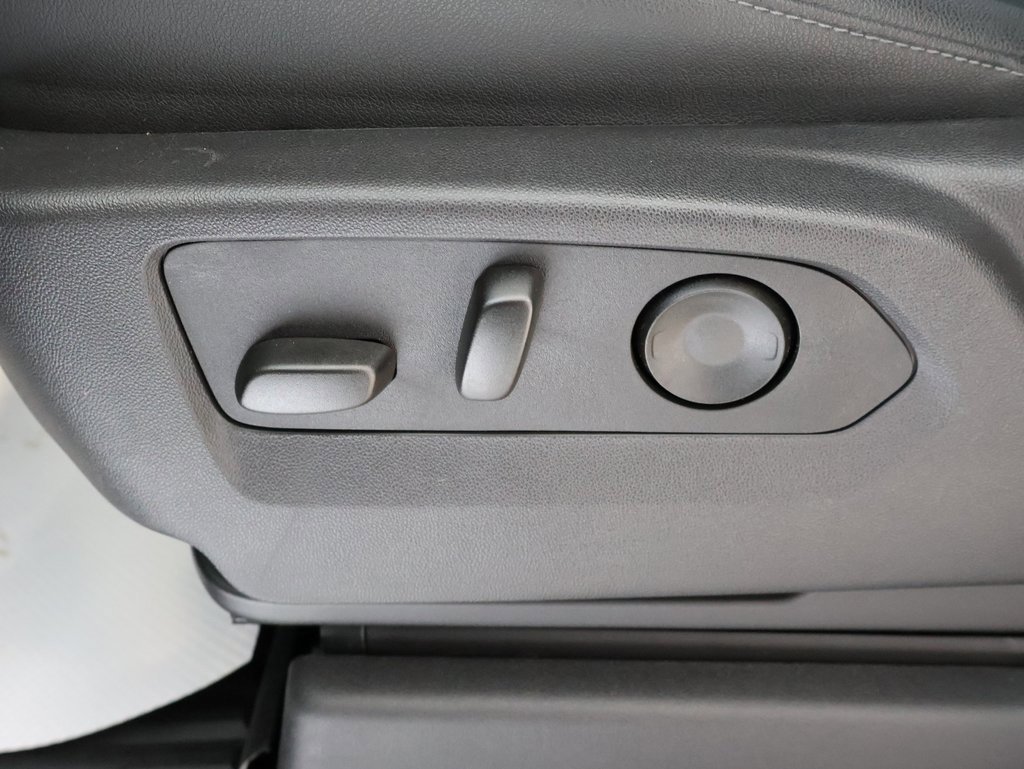 Used 2024 Chevrolet Silverado 1500 LT Trail Boss w/ Convenience Package II image 13