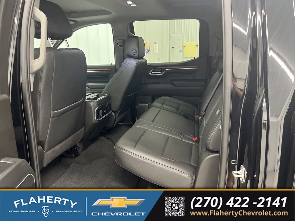 Used 2025 GMC Sierra 1500 Denali w/ Denali Reserve Package AWD/4WD image 11