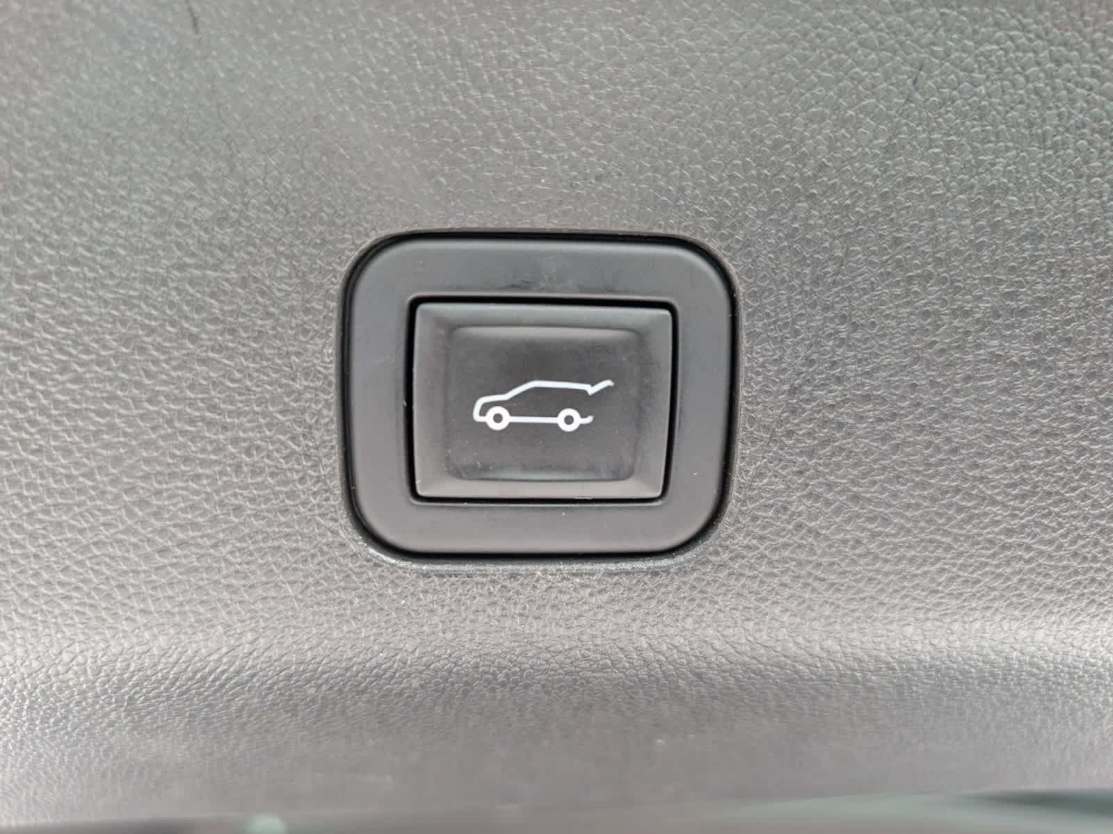 Certified 2023 Chevrolet Tahoe Z71 AWD/4WD image 13